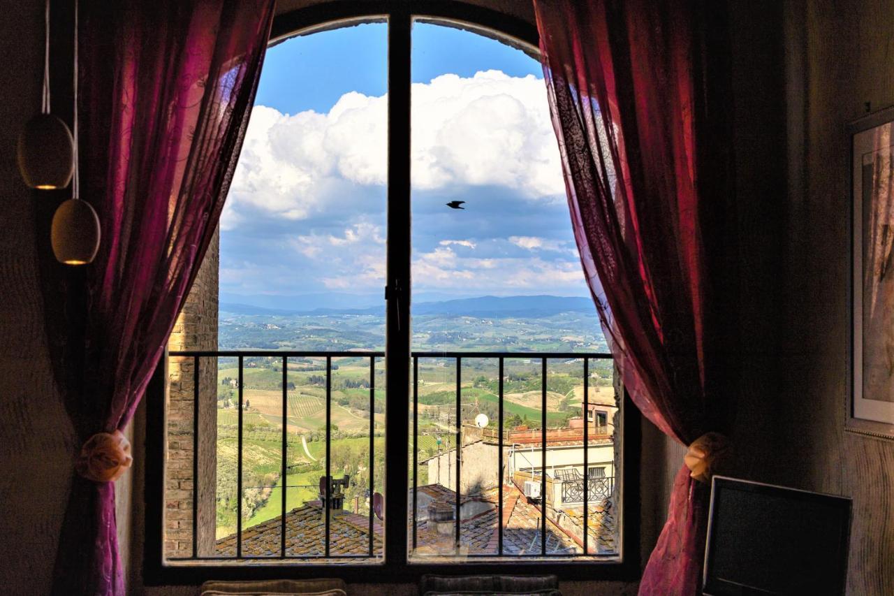 Torre Salvucci Maggiore Medieval Tower Experience Сан-Джиминьяно Экстерьер фото