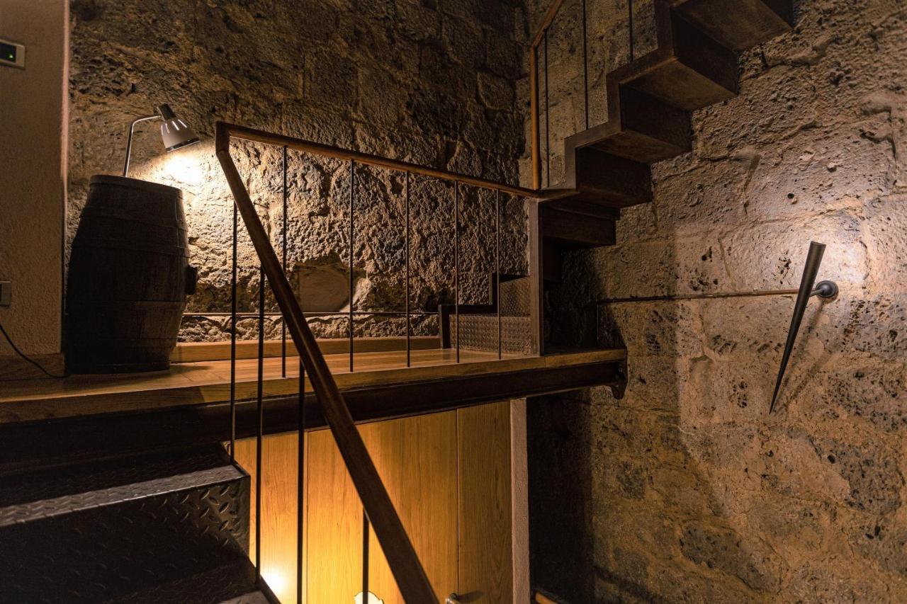 Torre Salvucci Maggiore Medieval Tower Experience Сан-Джиминьяно Экстерьер фото